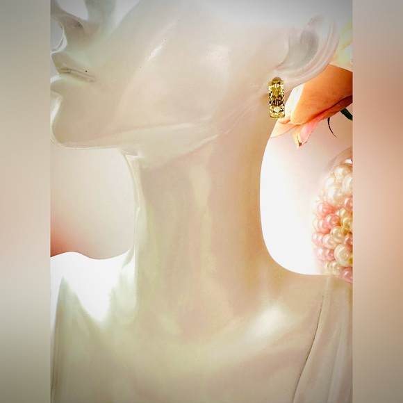 Diacut Earrings.  💛 Real 18(18k) Karat Solid Gold Jewelry - Picture 3 of 10